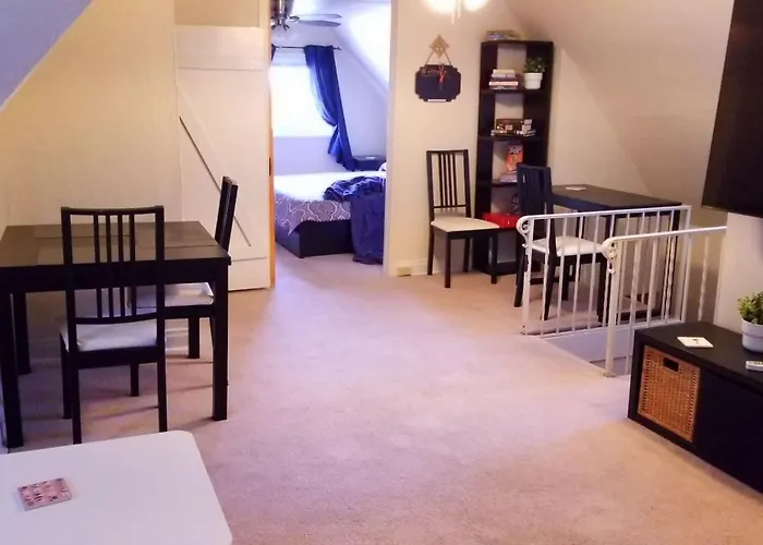 Mt Washington 4 Grandview Ave At Gazebo Park 1 Bedroom Penthouse *