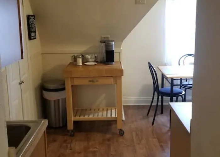Apartment Mt Washington 4 Grandview Ave At Gazebo Park 1 Bedroom Penthouse