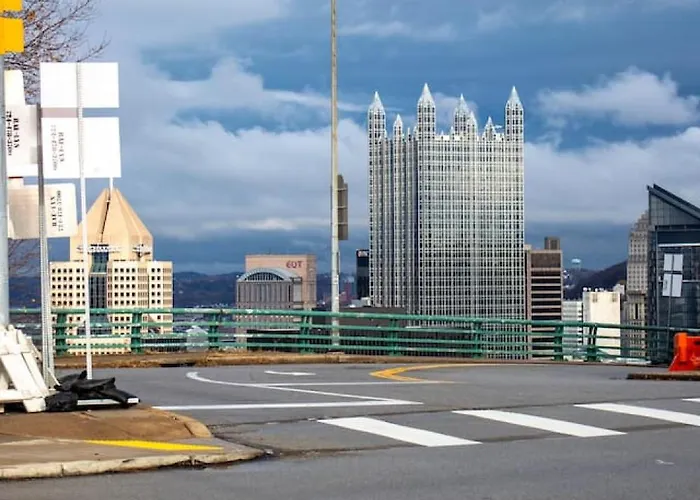 Apartment Mt Washington 4 Grandview Ave At Gazebo Park 1 Bedroom Penthouse Pittsburgh